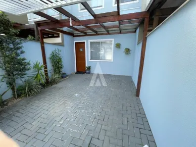 Sobrado com 2 Quartos à venda, 86m² no Iririú, Joinville