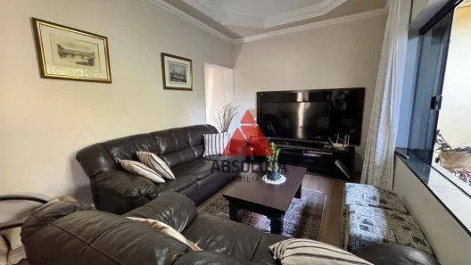 Casa com 3 Quartos à venda, 173m² no Parque Novo Mundo, Americana
