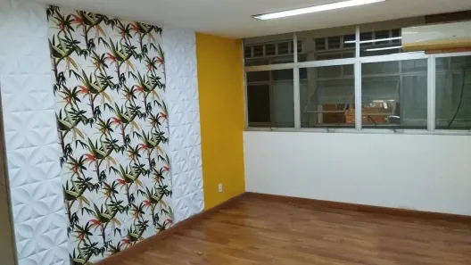Sala Comercial com 1 Quarto para venda ou aluguel, 27m² no Centro, Resende