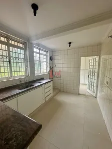 Casa com 3 Quartos à venda, 300m² no Centro, Presidente Prudente