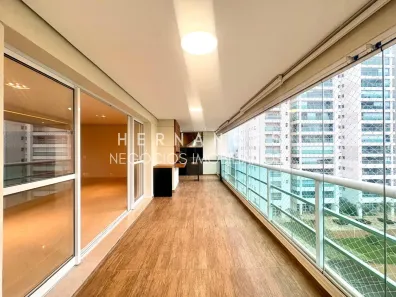 Apartamento com 3 Quartos para alugar, 202m² no Tamboré, Santana de Parnaíba