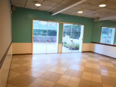 Ponto Comercial para alugar, 145m² no Cidade Monções, São Paulo