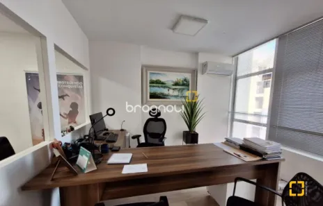 Sala Comercial à venda, 95m² no Centro, Florianópolis