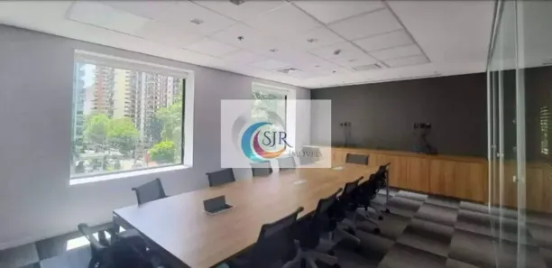 Sala Comercial para alugar, 218m² no Jardim Europa, São Paulo