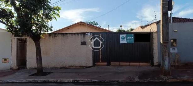 Casa com 3 Quartos à venda, 165m² no Jardim Nashville, Campo Grande