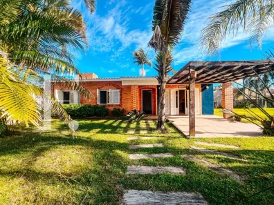 Casa com 3 Quartos à venda, 140m² no XANGRI-LÁ, Xangri-lá