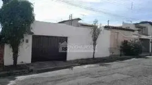 Casa com 3 Quartos à venda, 300m² no Zoobotânico, Teresina