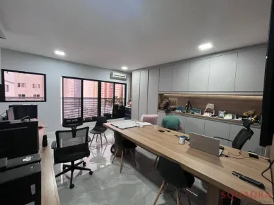 Sala Comercial à venda, 38m² no Portão, Curitiba