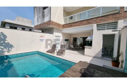 Casa de Condomínio com 4 Quartos para alugar, 180m² no Bairro de Juquehy, São Sebastião