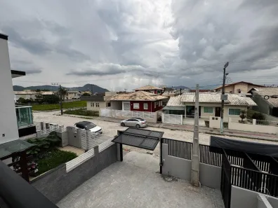 Casa com 3 Quartos à venda, 142m² no Carianos, Florianópolis