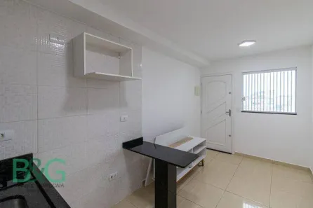 Apartamento com 2 Quartos para alugar, 40m² no Jardim Triana, São Paulo