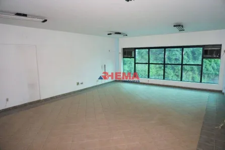 Sala Comercial à venda, 75m² no Centro, Santos