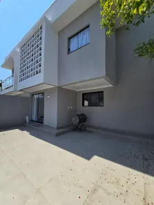 Sobrado com 2 Quartos à venda, 70m² no Centro, Bertioga