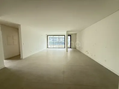 Apartamento com 3 Quartos à venda, 130m² no Jurerê, Florianópolis