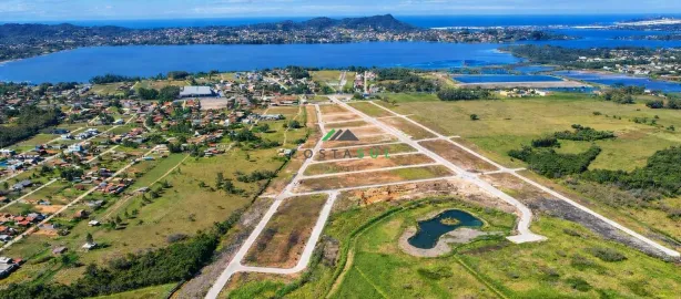 Lote/Terreno à venda, 300m² no Campo Duna, Imbituba