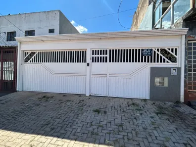 Casa com 3 Quartos à venda, 145m² no Ceilândia Sul, Brasília