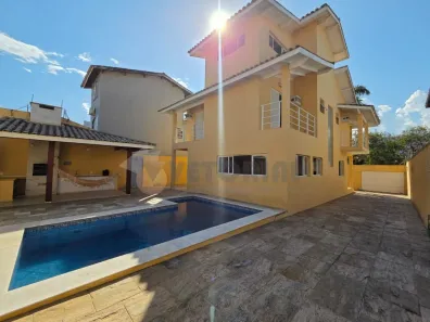 Sobrado com 4 Quartos à venda, 417m² no Jardim Primavera, Caraguatatuba