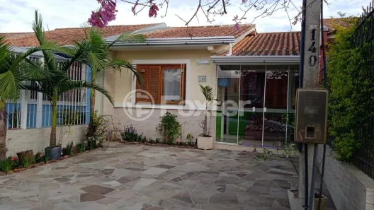 Casa com 3 Quartos à venda, 53m² no Hípica, Porto Alegre