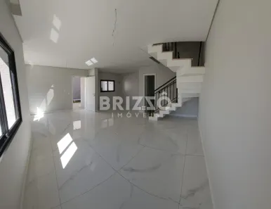 Sobrado com 2 Quartos à venda, 132m² no São Braz, Curitiba
