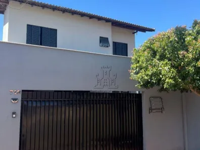 Sobrado com 2 Quartos à venda, 80m² no Jardim Paracatu, Londrina