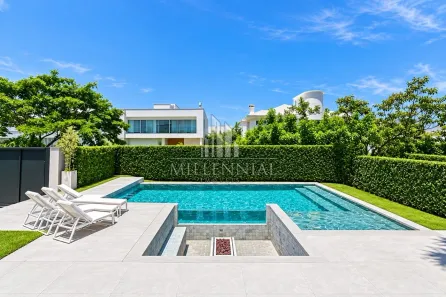 Casa com 5 Quartos à venda, 575m² no Jurerê Internacional, Florianópolis