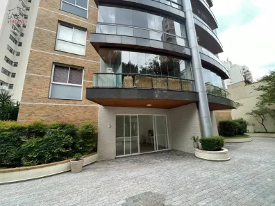 Apartamento com 3 Quartos para alugar, 130m² no Pinheiros, São Paulo