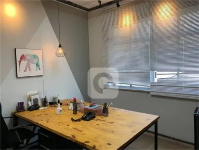 Ponto Comercial à venda, 275m² no Engenho Novo, Rio de Janeiro