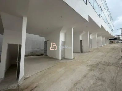 Casa com 2 Quartos para alugar, 100m² no Glória, Belo Horizonte