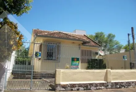 Casa com 3 Quartos à venda, 80m² no Medianeira, Porto Alegre
