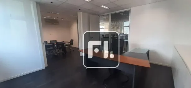 Sala Comercial para alugar, 179m² no Bela Vista, São Paulo