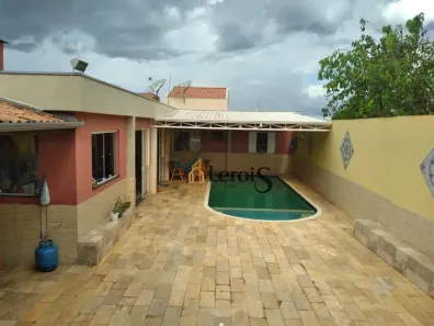 Casa com 4 Quartos à venda, 260m² no Vila Doutor Laurindo, Tatuí
