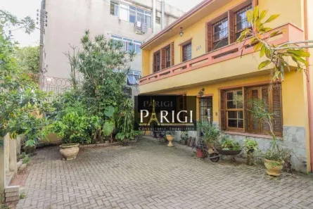 Casa com 3 Quartos para alugar, 256m² no Rio Branco, Porto Alegre