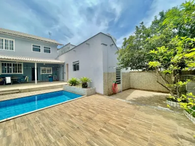 Casa com 3 Quartos à venda, 316m² no Jardim Guanabara, Rio de Janeiro
