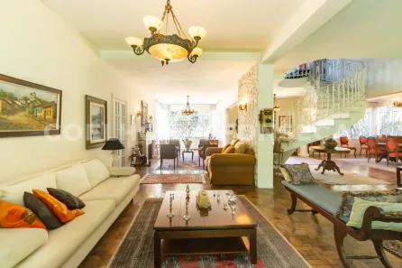 Casa com 3 Quartos à venda, 400m² no Sumaré, São Paulo