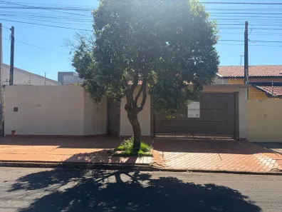 Casa com 3 Quartos à venda, 199m² no Parque São Carlos, Três Lagoas