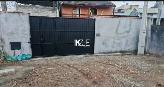 Lote/Terreno à venda, 180m² no Barreiros, São José