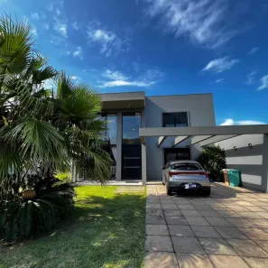 Casa de Condomínio com 4 Quartos à venda, 214m² no , Xangri-Lá