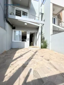 Sobrado com 3 Quartos à venda, 105m² no Estância Velha, Canoas