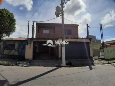 Sobrado com 3 Quartos à venda, 360m² no Ayrosa, Osasco