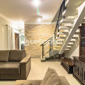 Sobrado com 5 Quartos à venda, 195m² no Vila Guarani (Z Sul), São Paulo