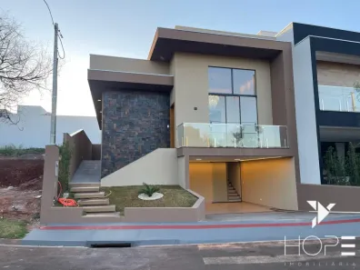 Casa de Condomínio com 3 Quartos à venda, 145m² no Heimtal, Londrina