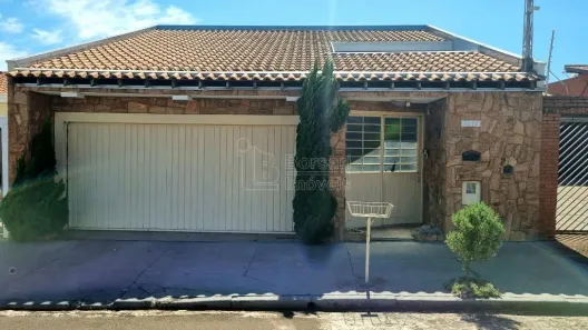 Casa com 3 Quartos à venda, 264m² no Jardim Eliana, Araraquara