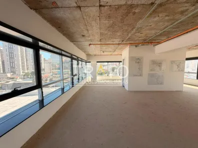 Sala Comercial com 2 Quartos para alugar, 196m² no Cambuí, Campinas