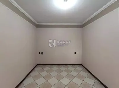 Casa com 2 Quartos à venda, 233m² no Jardim Santo André, Limeira