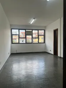 Ponto Comercial com 1 Quarto para alugar, 32m² no Santa Efigênia, Belo Horizonte