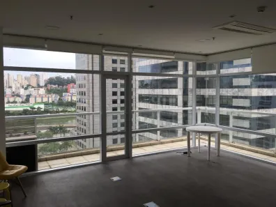 Sala Comercial à venda, 48m² no Cidade Monções, São Paulo