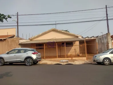 Casa com 2 Quartos à venda, 156m² no Centro, Araraquara