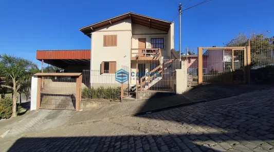 Casa com 2 Quartos para alugar, 72m² no São Cristóvão, Caxias do Sul