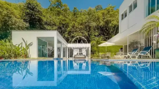 Casa com 5 Quartos à venda, 646m² no Araras, Petrópolis