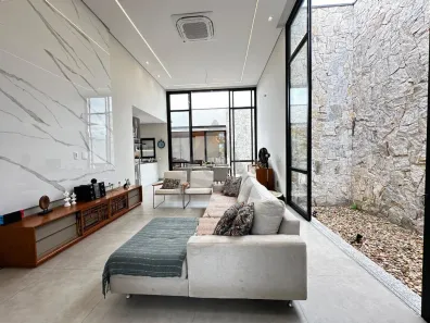 Casa de Condomínio com 4 Quartos à venda, 240m² no Jardim Ypê, Paulínia